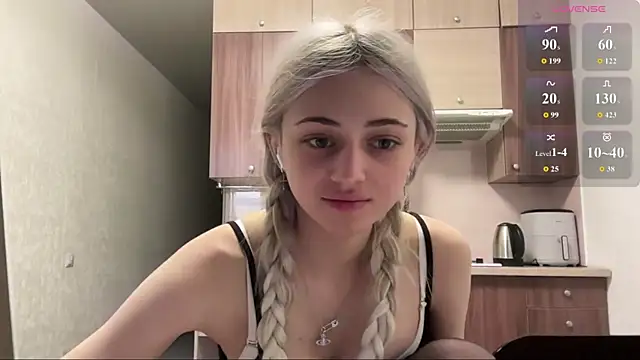 AidaGloshen online show from 28, 6, 2026