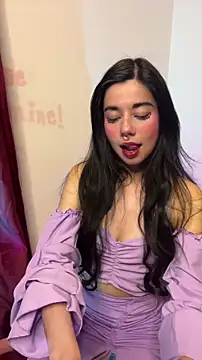 wetbyAlice online show from 9, 11, 2025