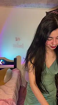 wetbyAlice online show from 10, 1, 2026