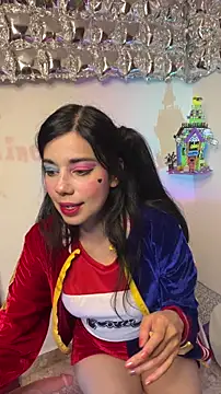 wetbyAlice online show from 2, 11, 2025