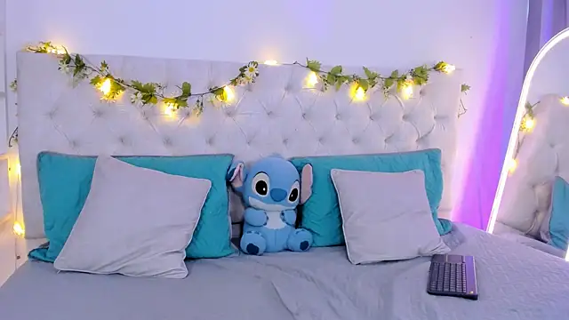 Snapshot of BLAIR_QUEEN chatting on 14, 1, 2026 BLAIR QUEEN online show from 14, 1, 2026