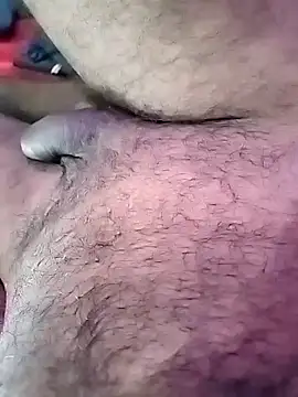 desicoupleNoon online show from 9, 11, 2025