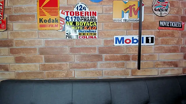 foxy sharlotte online show from 3, 4, 2026