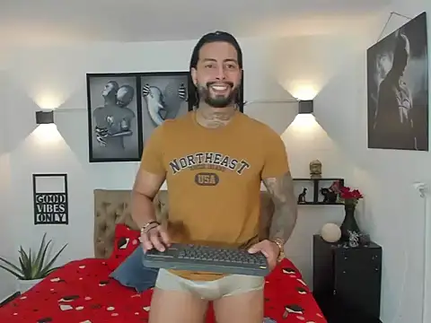 Snapshot of christopher_palmerjs chatting on 4, 11, 2025 christopher palmerjs online show from 4, 11, 2025