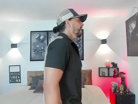 christopher palmerjs online show from 13, 1, 2026