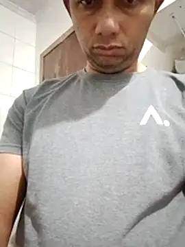 Snapshot of cariocap86 chatting on 25, 10, 2025 cariocap86 online show from 25, 10, 2025