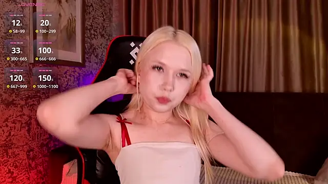 VivieSunn online show from 24, 7, 2026