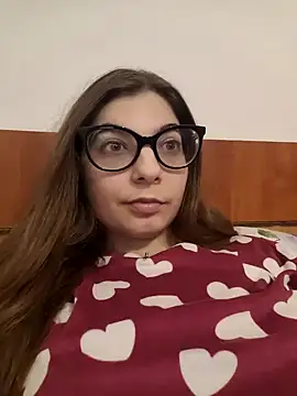 sweetbabygirlforyou online show from 4, 11, 2025