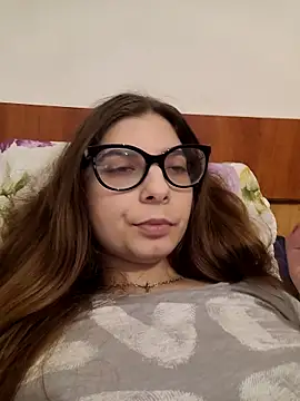 sweetbabygirlforyou online show from 8, 11, 2025