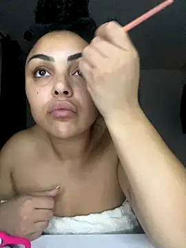 CaramelCarmenxox online show from 23, 11, 2025