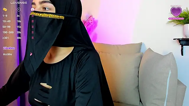 shaima   online show from 4, 12, 2025