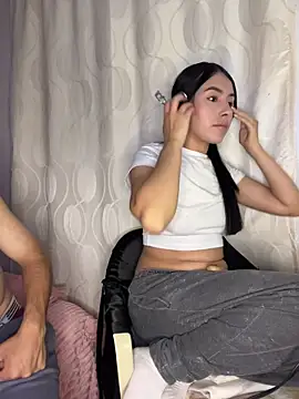 BIJOU SECRET online show from 15, 4, 2026