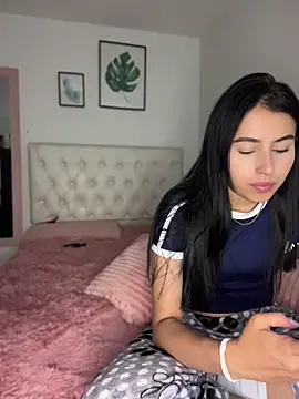 BIJOU SECRET online show from 24, 4, 2026