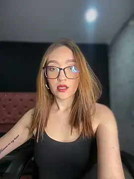 Snapshot of Susan-Miller chatting on 25, 10, 2025 Susan-Miller online show from 25, 10, 2025