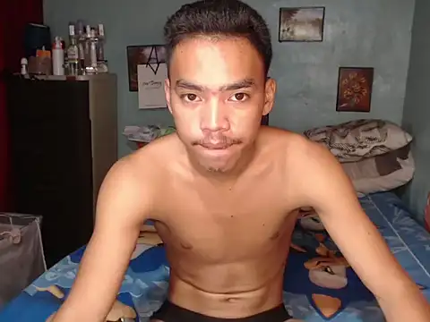 slimraz02 online show from 15, 5, 2026