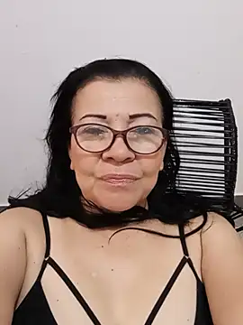 Snapshot of laliItaclark chatting on 10, 7, 2026 laliItaclark online show from 10, 7, 2026