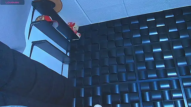 Kesha rosse  online show from 7, 1, 2026