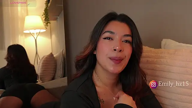 Missemily 11 online show from 6, 3, 2026