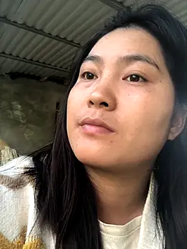 Snapshot of bong-ngo chatting on 29, 10, 2025 bong-ngo online show from 29, 10, 2025
