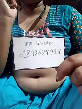 Snapshot of Naughty_Mow chatting on 30, 10, 2025 Naughty Mow online show from 30, 10, 2025