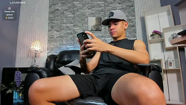 Snapshot of zack_joness18 chatting on 29, 5, 2026 zack joness18 online show from 29, 5, 2026
