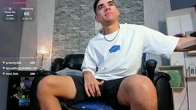 Snapshot of zack_joness18 chatting on 3, 5, 2026 zack joness18 online show from 3, 5, 2026