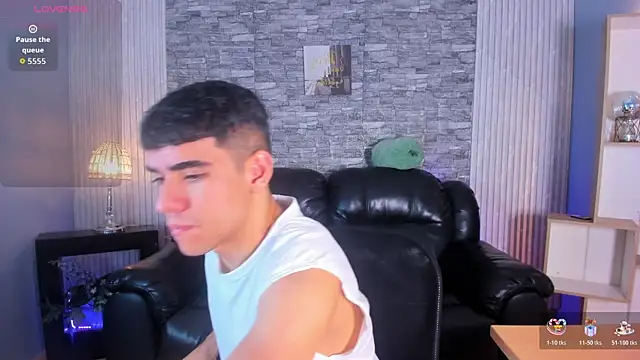 zack joness18 online show from 15, 11, 2025