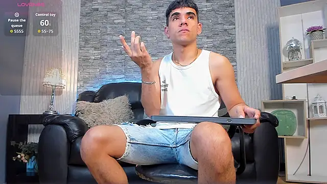 zack joness18 online show from 15, 3, 2026