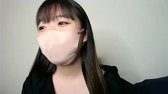 yua chan00 online show from 8, 1, 2026