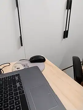 Tammy meri online show from 5, 12, 2025