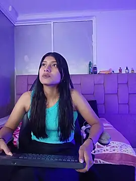 Snapshot of YeseniaRodriguez3 chatting on 30, 5, 2026 YeseniaRodriguez3 online show from 30, 5, 2026