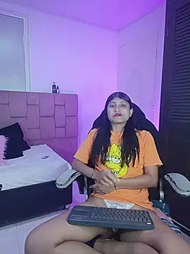 YeseniaRodriguez3 online show from 23, 4, 2026