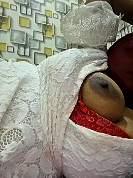 Snapshot of rani5565 chatting on 3, 11, 2025 rani5565 online show from 3, 11, 2025