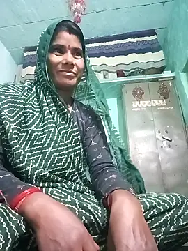 Snapshot of Sandhya---123 chatting on 26, 10, 2025 Sandhya---123 online show from 26, 10, 2025