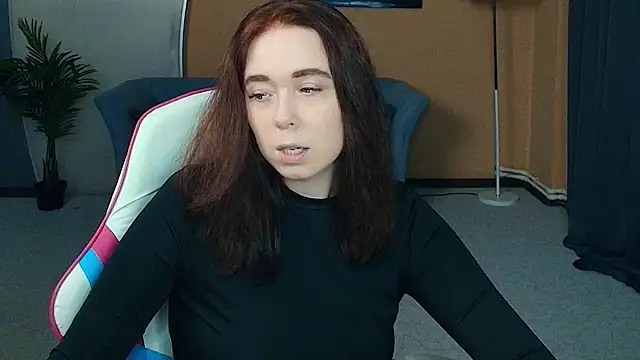 Snapshot of AddieOsler chatting on 9, 5, 2026 AddieOsler online show from 9, 5, 2026