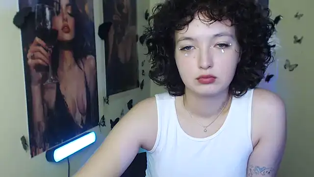 MissAriaa online show from 10, 11, 2025