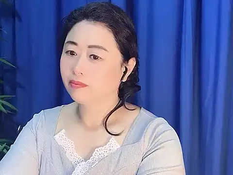 yaoyao22678 online show from 30, 10, 2025