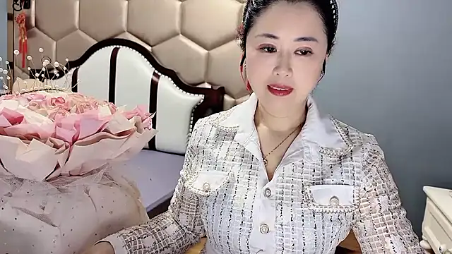 yaoyao22678 online show from 16, 4, 2026