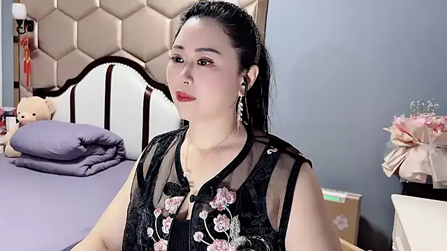 yaoyao22678 online show from 16, 5, 2026