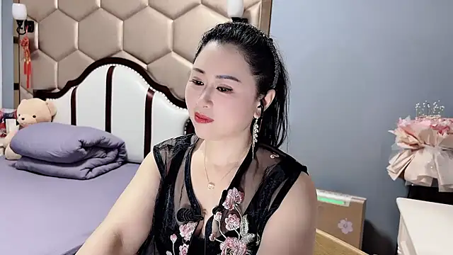 yaoyao22678 online show from 16, 5, 2026