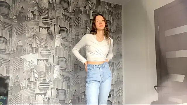 Snapshot of LibbieEncinias chatting on 9, 11, 2025 LibbieEncinias online show from 9, 11, 2025