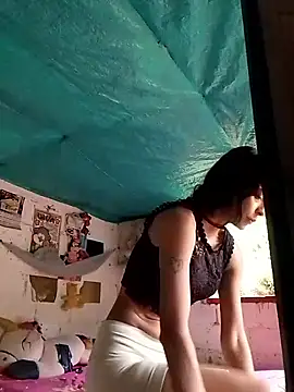 Tinaa18Love online show from 20, 11, 2025