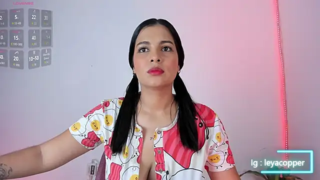 Snapshot of Leyacopper_ chatting on 1, 6, 2026 Leyacopper online show from 1, 6, 2026