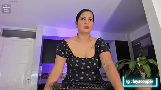 Snapshot of Leyacopper_ chatting on 17, 5, 2026 Leyacopper online show from 17, 5, 2026
