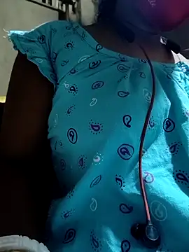 Snapshot of Danielbutterfly chatting on 31, 10, 2025 Danielbutterfly online show from 31, 10, 2025