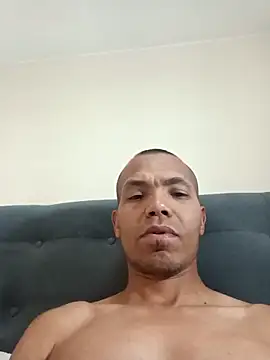 Snapshot of Jonnes-z chatting on 17, 12, 2025 Jonnes-z online show from 17, 12, 2025