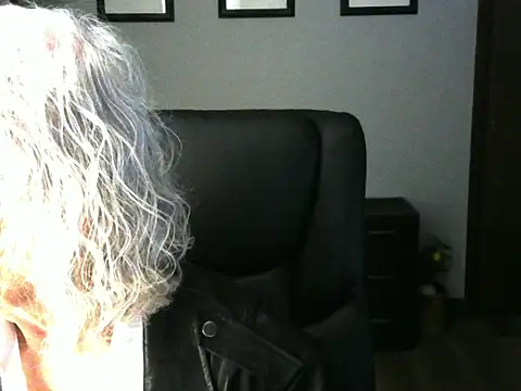 JoleneDelacroix online show from 22, 2, 2026