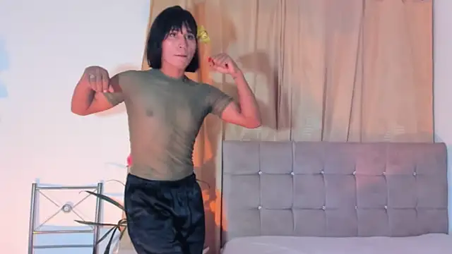 Snapshot of nahomi28_ chatting on 3, 11, 2025 nahomi28 online show from 3, 11, 2025