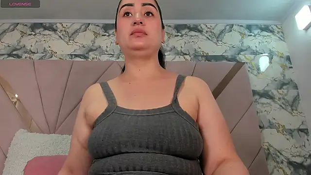 naomy sexy  online show from 29, 3, 2026