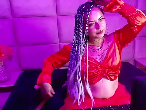 Snapshot of Sweetsinsn_ chatting on 25, 10, 2025 Sweetsinsn online show from 25, 10, 2025